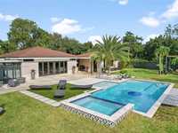 House 1981161241