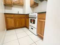 House 1923345615