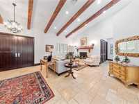 House 1924169620
