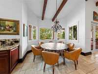 House 1924169659