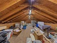 House 1924169990