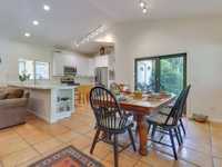 House 1932458055