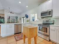 House 1932458069