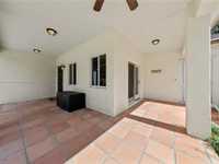 House 1932458197