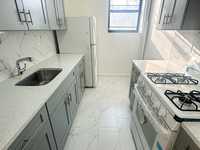 House 1936205131