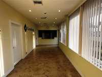 House 1960373523