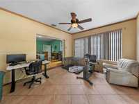 House 2015022772