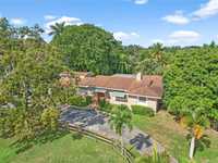 House 2015022706