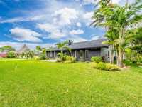 House 1960320725