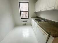 House 1963903843
