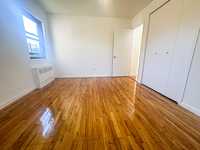 House 1963907305