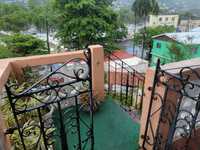 House 1982722720
