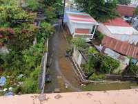 House 1982722728