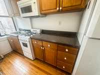 House 1986990289