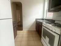 House 1986995032