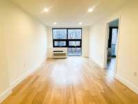 House 1993879647