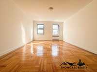 House 1993932542