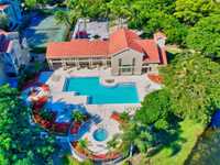 House 2016641602