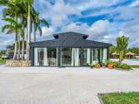 House 2017836558