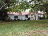 House 2063863652