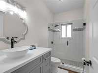 House 2338301736