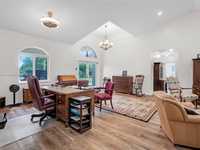 House 2338301708