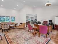 House 2338301709
