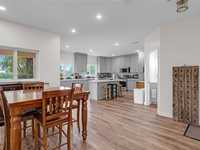 House 2338301712