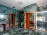 House 2028109255