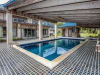 House 2028109262