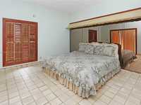 House 2028109278