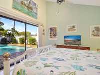 House 2035081542