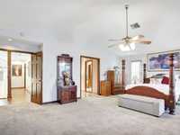 House 2035081550