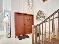 House 2035081526