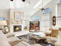 House 2035081531