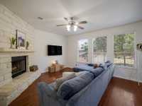 House 2043252453