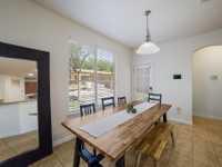 House 2043252464