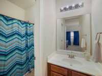 House 2043252535