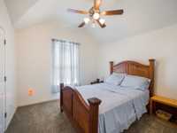 House 2043252552