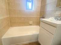 House 2045566502