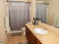 House 2048596894