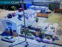 House 2349318578