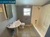 House 2349318562