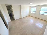 House 2078707951