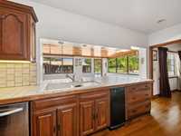 House 2088466050