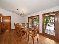 House 2088466260