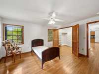 House 2088466319