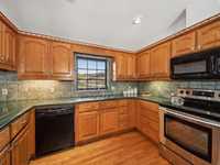 House 2085835223