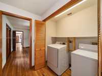 House 2085835251