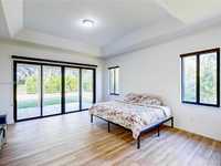 House 2133646585